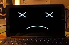 10 cách xử lý khi màn hình laptop không lên