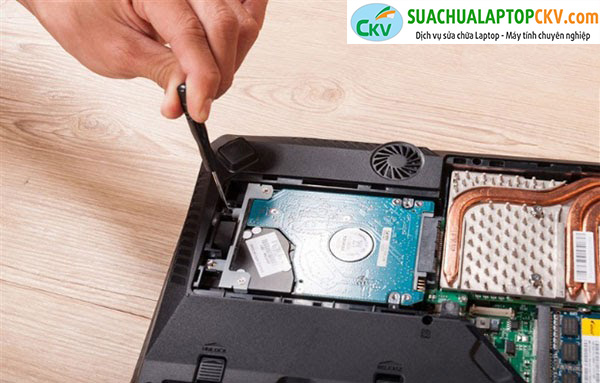 Thay ổ cứng laptop bắc ninh bao nhiêu tiền có đắt không
