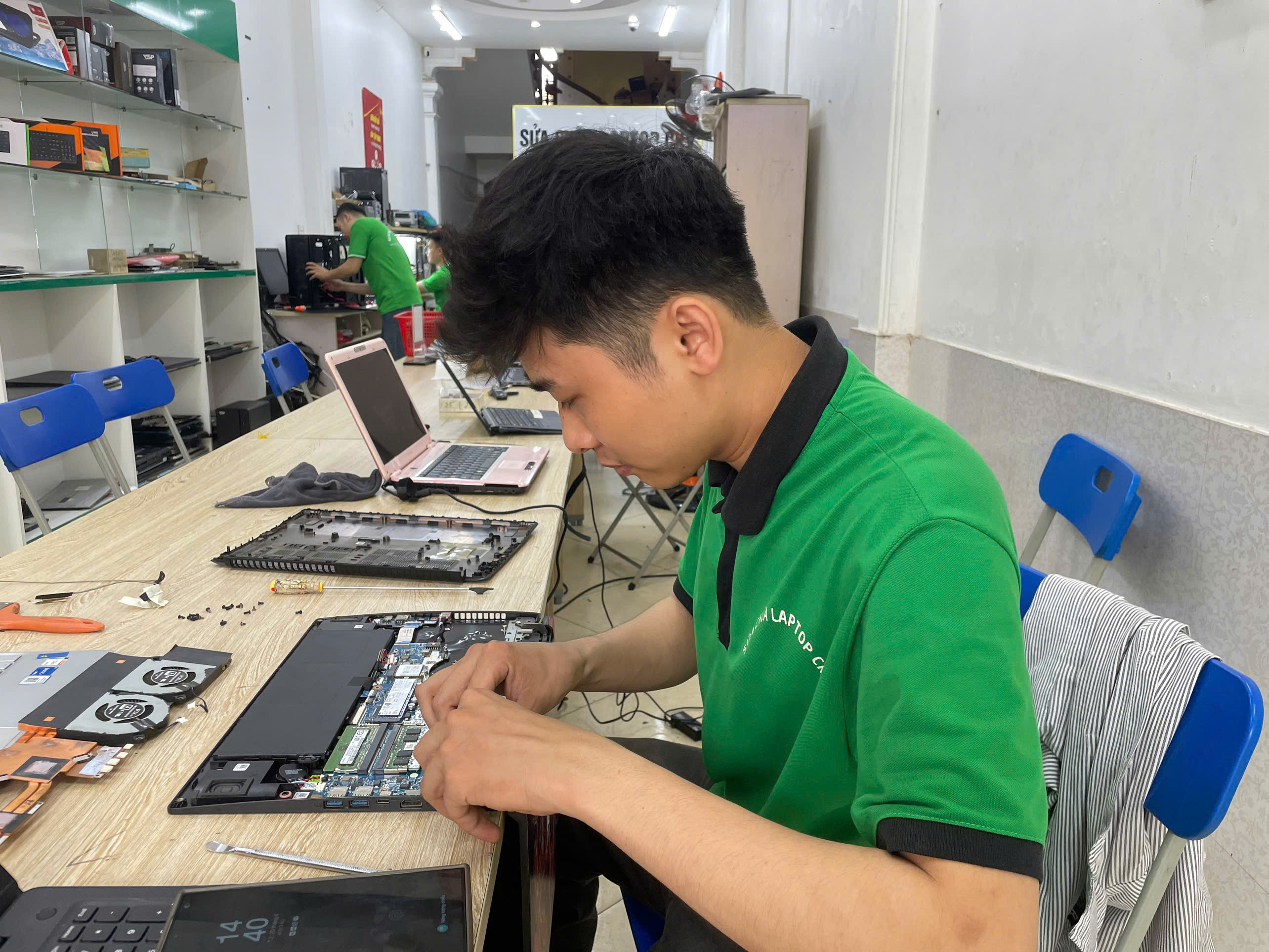 Nên sửa laptop hay mua mới tại Bắc Ninh? Góc nhìn thực tế từ dịch vụ sửa chữa CKV Bắc Ninh