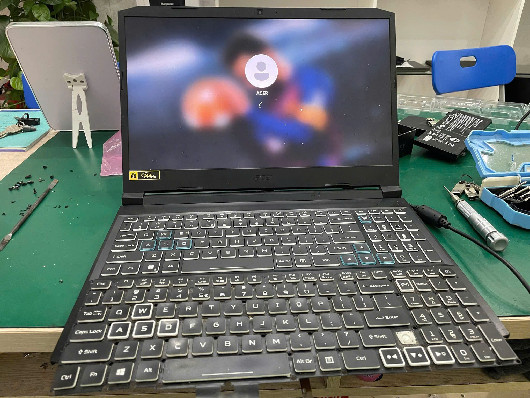 Laptop bị loạn bàn phím tại Bắc Ninh – nguyên nhân ít ai biết